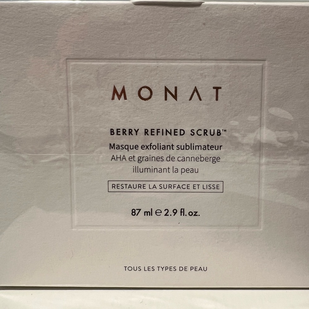 NWT | Monat Berry Refined Scrub